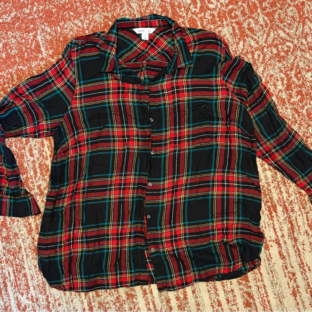 Old Navy Women’s Colorful Plaid Flannel Button-Down Shirt